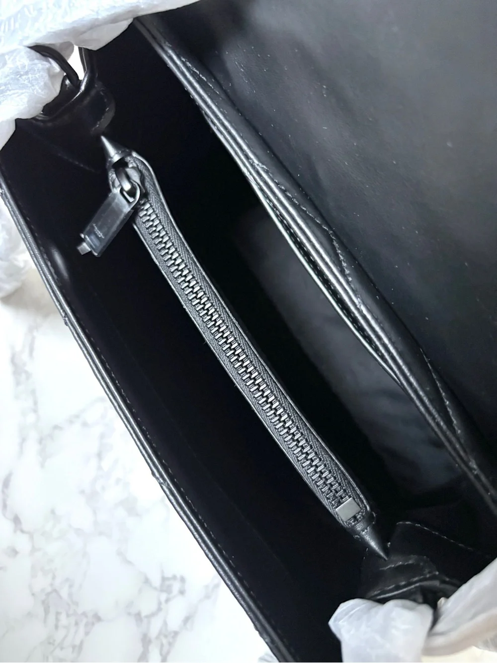 New Saint Laurent YSL Small Loulou Shoulder Bag Black w/Black Hardware